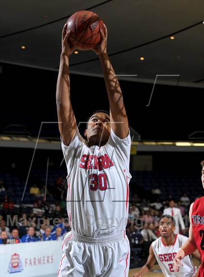 Thumbnail 2 in Serra vs. Lutheran (CIF SS D4AA Final) photogallery.