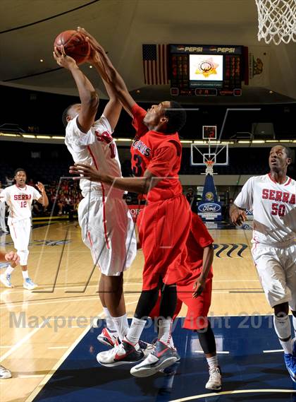 Thumbnail 2 in Serra vs. Lutheran (CIF SS D4AA Final) photogallery.