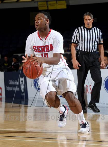 Thumbnail 3 in Serra vs. Lutheran (CIF SS D4AA Final) photogallery.