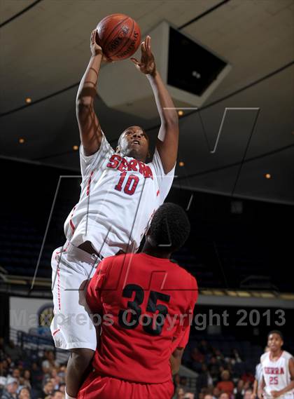 Thumbnail 1 in Serra vs. Lutheran (CIF SS D4AA Final) photogallery.