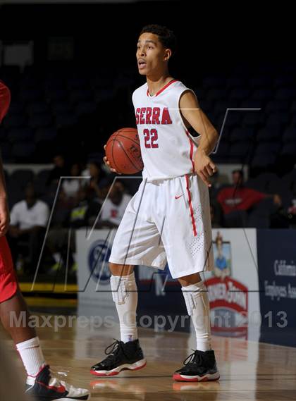 Thumbnail 3 in Serra vs. Lutheran (CIF SS D4AA Final) photogallery.