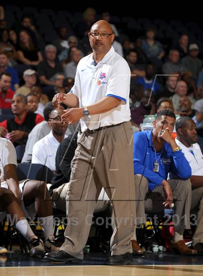 Thumbnail 2 in Serra vs. Lutheran (CIF SS D4AA Final) photogallery.