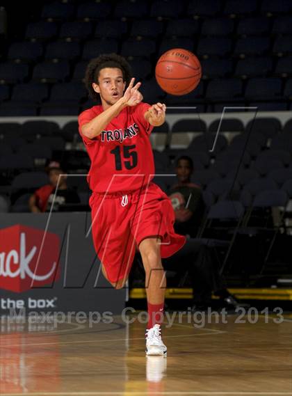 Thumbnail 3 in Serra vs. Lutheran (CIF SS D4AA Final) photogallery.