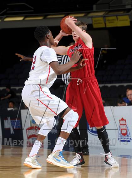 Thumbnail 2 in Serra vs. Lutheran (CIF SS D4AA Final) photogallery.