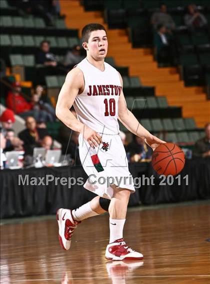 Thumbnail 2 in Jamestown vs. Mt. Vernon (NYSPHSAA Class AA Final) photogallery.