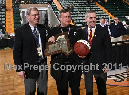 Thumbnail 1 in Jamestown vs. Mt. Vernon (NYSPHSAA Class AA Final) photogallery.