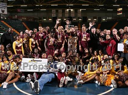 Thumbnail 3 in Jamestown vs. Mt. Vernon (NYSPHSAA Class AA Final) photogallery.