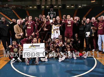 Thumbnail 2 in Jamestown vs. Mt. Vernon (NYSPHSAA Class AA Final) photogallery.