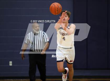 Thumbnail 2 in Village Tech vs. Wimberley (Wimberley Hoopfest) photogallery.