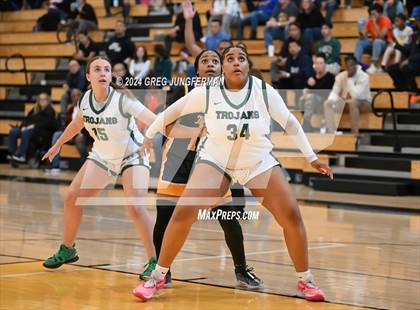 Thumbnail 3 in Castro Valley vs. Inderkum (Bishop O'Dowd MLK Classic) photogallery.