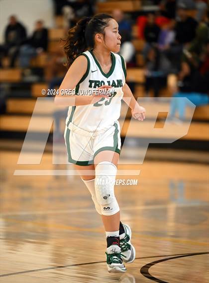 Thumbnail 3 in Castro Valley vs. Inderkum (Bishop O'Dowd MLK Classic) photogallery.