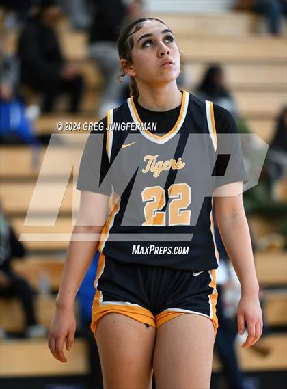 Thumbnail 1 in Castro Valley vs. Inderkum (Bishop O'Dowd MLK Classic) photogallery.
