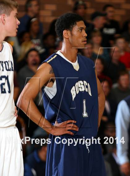 Thumbnail 3 in St. John Bosco vs. Loyola (CIF SS Open Division Playoff) photogallery.