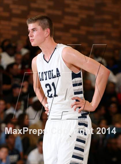 Thumbnail 2 in St. John Bosco vs. Loyola (CIF SS Open Division Playoff) photogallery.