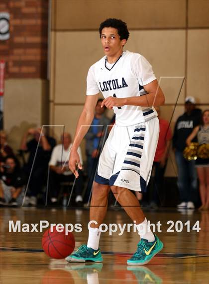Thumbnail 2 in St. John Bosco vs. Loyola (CIF SS Open Division Playoff) photogallery.