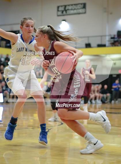 Thumbnail 1 in Wilson Central vs Station Camp (TSSAA District 9-AAA Quarterfinal) photogallery.