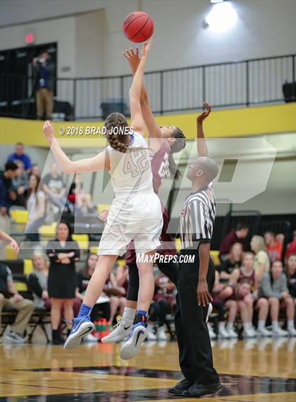 Thumbnail 1 in Wilson Central vs Station Camp (TSSAA District 9-AAA Quarterfinal) photogallery.
