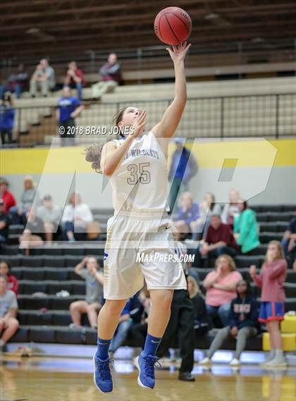 Thumbnail 2 in Wilson Central vs Station Camp (TSSAA District 9-AAA Quarterfinal) photogallery.