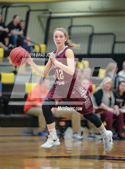 Thumbnail 2 in Wilson Central vs Station Camp (TSSAA District 9-AAA Quarterfinal) photogallery.