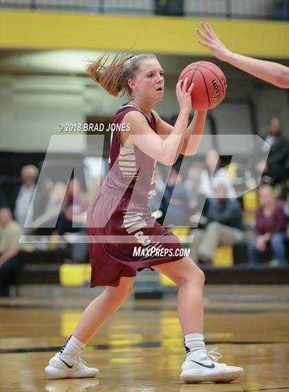 Thumbnail 2 in Wilson Central vs Station Camp (TSSAA District 9-AAA Quarterfinal) photogallery.