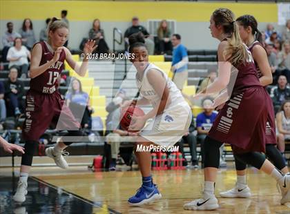 Thumbnail 2 in Wilson Central vs Station Camp (TSSAA District 9-AAA Quarterfinal) photogallery.