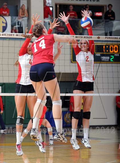 Thumbnail 3 in Cathedral Catholic vs. Campolindo (CIF State D3 Final) photogallery.