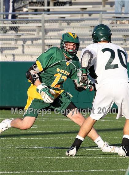 Thumbnail 3 in San Ramon Valley vs. De La Salle (CIF NCS Playoffs) photogallery.