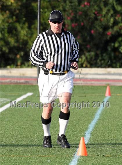 Thumbnail 3 in San Ramon Valley vs. De La Salle (CIF NCS Playoffs) photogallery.