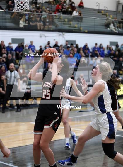Thumbnail 2 in Boise @ Timberline (IHSAA 5A District Playoff) photogallery.