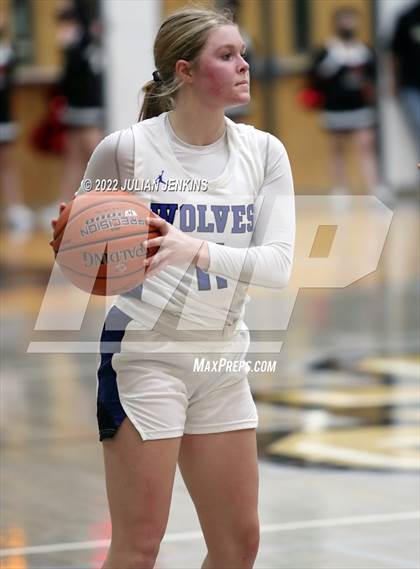 Thumbnail 1 in Boise @ Timberline (IHSAA 5A District Playoff) photogallery.