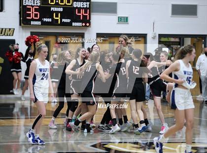 Thumbnail 1 in Boise @ Timberline (IHSAA 5A District Playoff) photogallery.