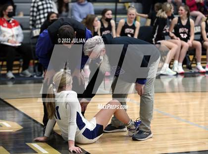 Thumbnail 1 in Boise @ Timberline (IHSAA 5A District Playoff) photogallery.