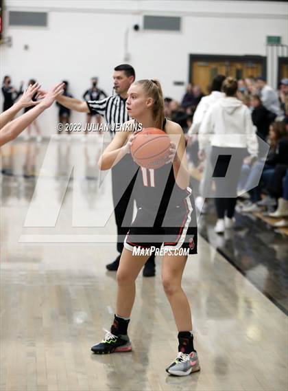Thumbnail 1 in Boise @ Timberline (IHSAA 5A District Playoff) photogallery.