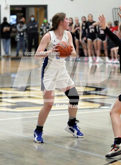 Thumbnail 2 in Boise @ Timberline (IHSAA 5A District Playoff) photogallery.