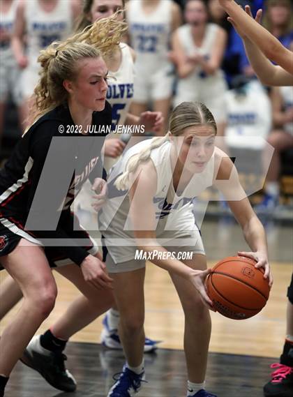 Thumbnail 2 in Boise @ Timberline (IHSAA 5A District Playoff) photogallery.