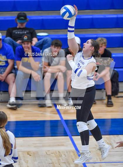 Thumbnail 3 in Lingleville @ Lipan photogallery.