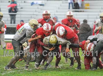 Thumbnail 2 in Bishop Hendricken @ Portsmouth photogallery.