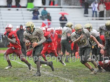 Thumbnail 1 in Bishop Hendricken @ Portsmouth photogallery.