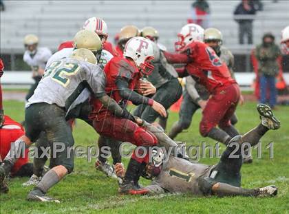 Thumbnail 2 in Bishop Hendricken @ Portsmouth photogallery.