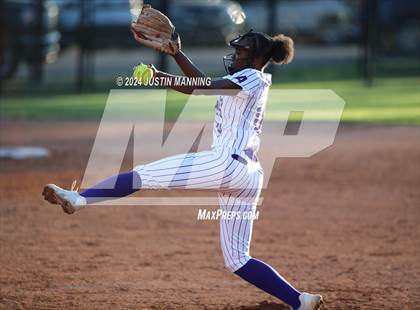 Thumbnail 2 in Ashdown @ Malvern photogallery.