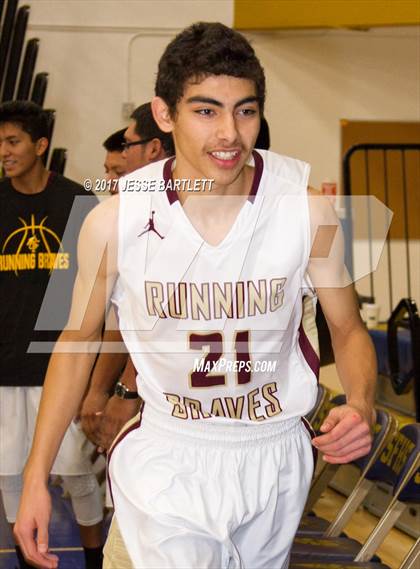 Thumbnail 3 in St. Michael's vs. Santa Fe Indian photogallery.