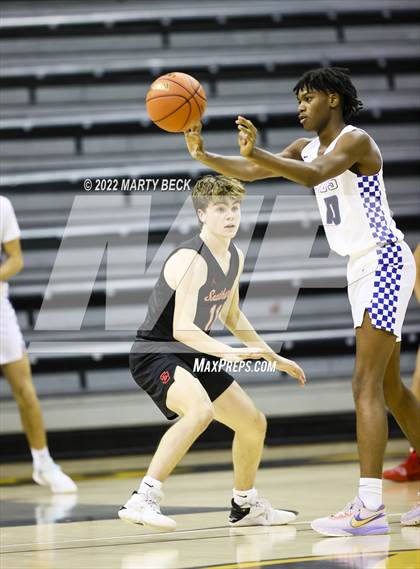 Thumbnail 3 in Capital City vs Southern Boone (Norm Stewart Classic) photogallery.