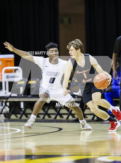 Thumbnail 3 in Capital City vs Southern Boone (Norm Stewart Classic) photogallery.