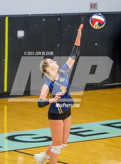 Thumbnail 3 in Coventry vs. Haddam-Killingworth (CIAC Class S Final) photogallery.