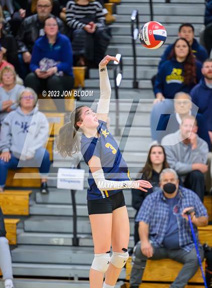 Thumbnail 2 in Coventry vs. Haddam-Killingworth (CIAC Class S Final) photogallery.