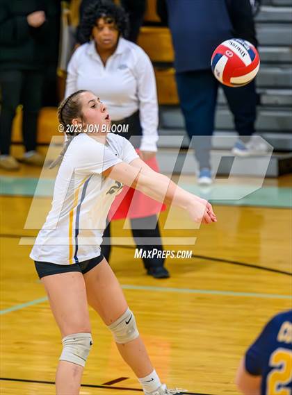 Thumbnail 3 in Coventry vs. Haddam-Killingworth (CIAC Class S Final) photogallery.