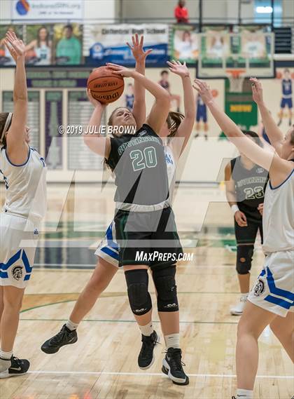Thumbnail 1 in Covenant Christian vs. Indianapolis Bishop Chatard photogallery.