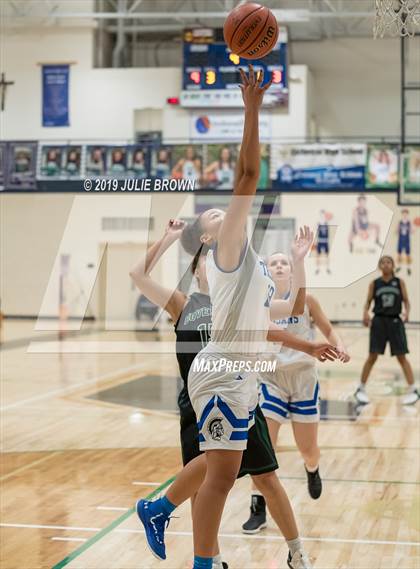 Thumbnail 1 in Covenant Christian vs. Indianapolis Bishop Chatard photogallery.