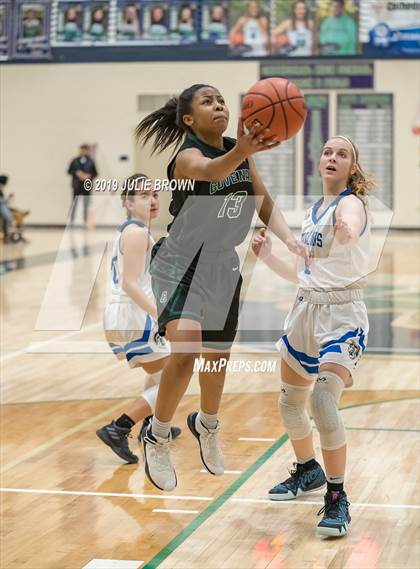Thumbnail 3 in Covenant Christian vs. Indianapolis Bishop Chatard photogallery.
