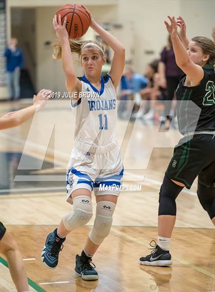 Thumbnail 1 in Covenant Christian vs. Indianapolis Bishop Chatard photogallery.